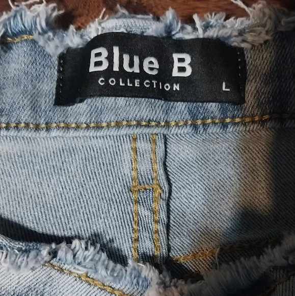 BLUE B RHINESTONE UNEVEN FRINGE HEM DENIM BLUE JEANS- L (31) - Picture 2 of 11